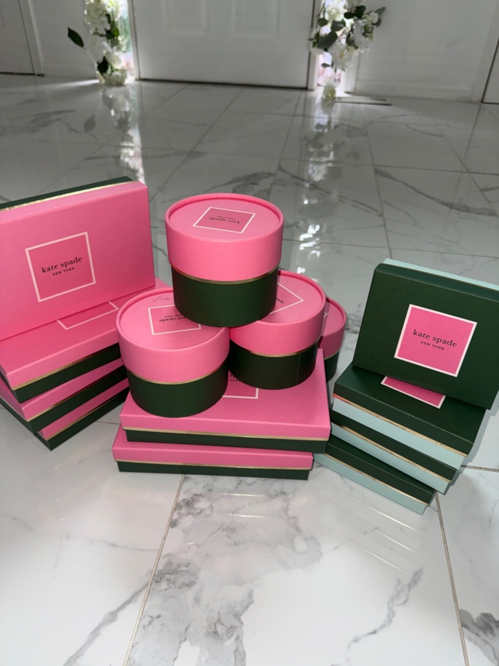 kate spade  Box One Only Pink and dark green luxury gift box